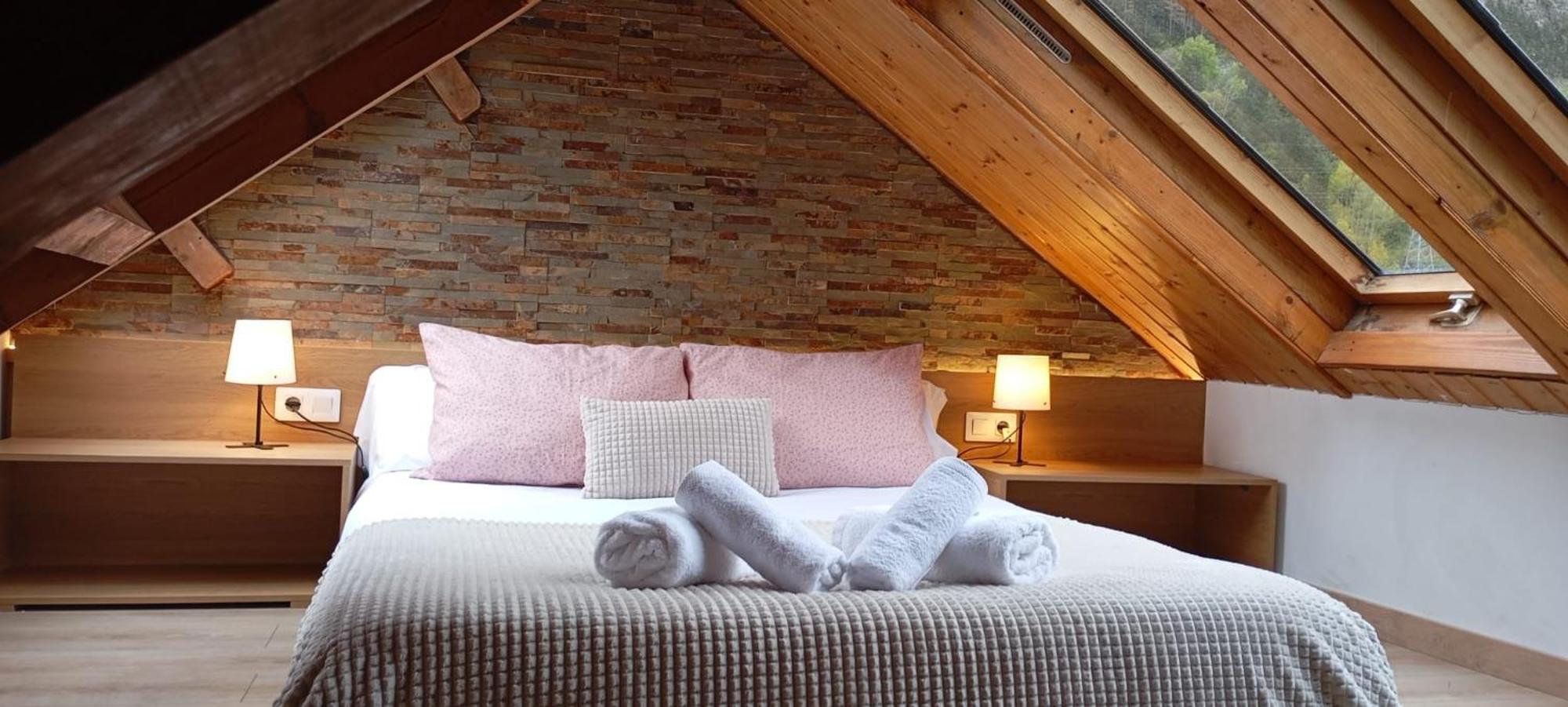 Precioso Atico Acogedor En Canfranc Extérieur photo